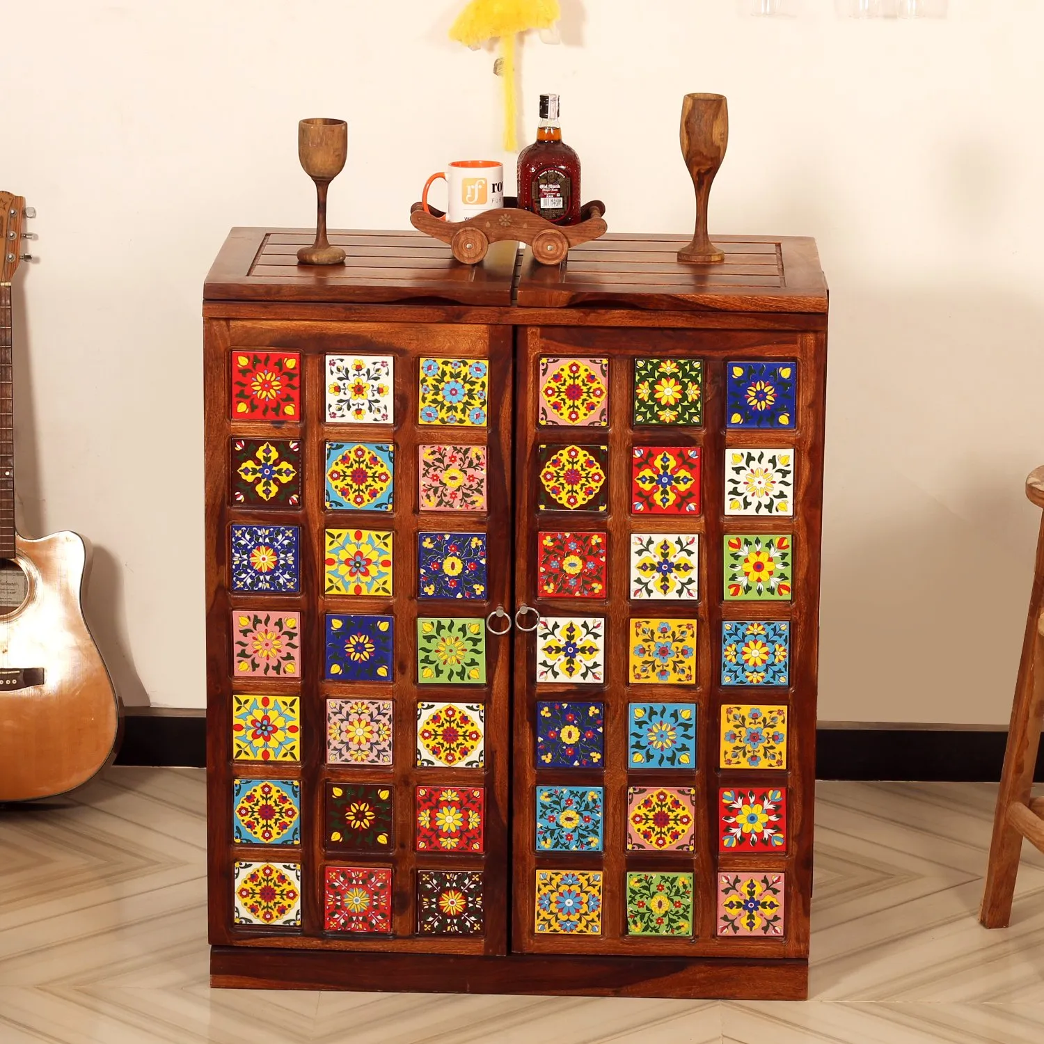 Royal Finish Tielac 2 Door Bar in sheesham with Natural color in Matte polish wooden bar cabinet image 8